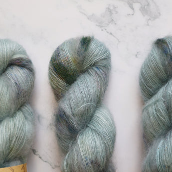 YOU KNOW WHO - Mohair