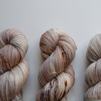Sam - Silky Lace