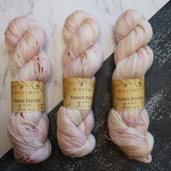 LOCKHART - Silky Lace